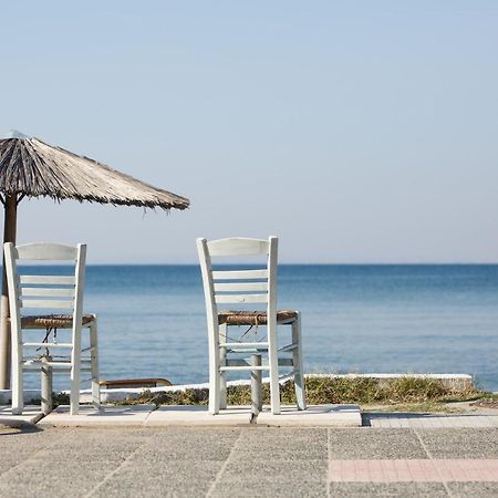 Metaxa Seafront Apartment Peraía Eksteriør bilde