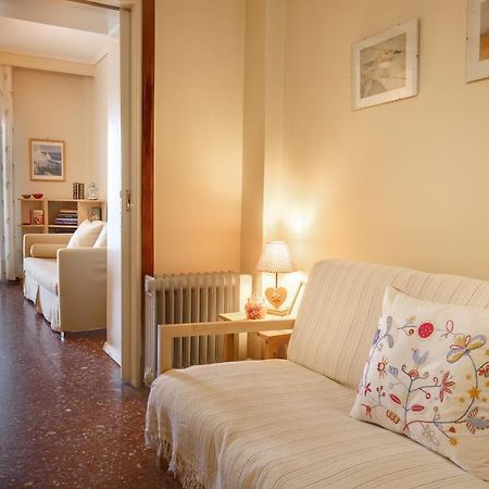 Metaxa Seafront Apartment Peraía Eksteriør bilde