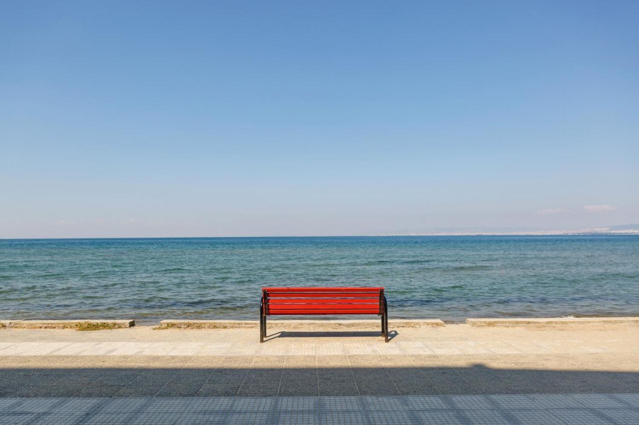 Metaxa Seafront Apartment Peraía Eksteriør bilde