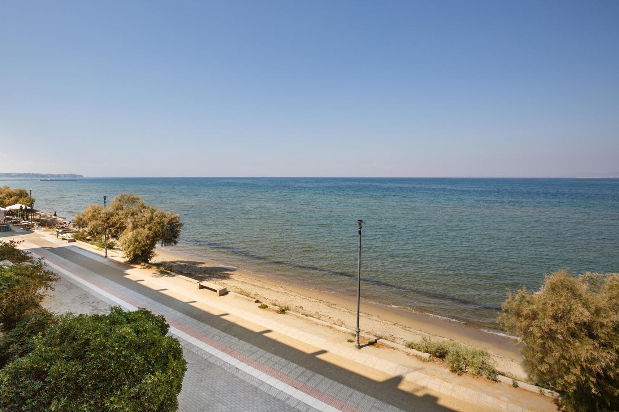 Metaxa Seafront Apartment Peraía Eksteriør bilde