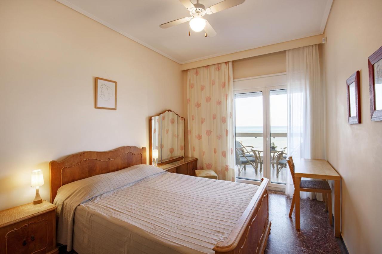 Metaxa Seafront Apartment Peraía Eksteriør bilde