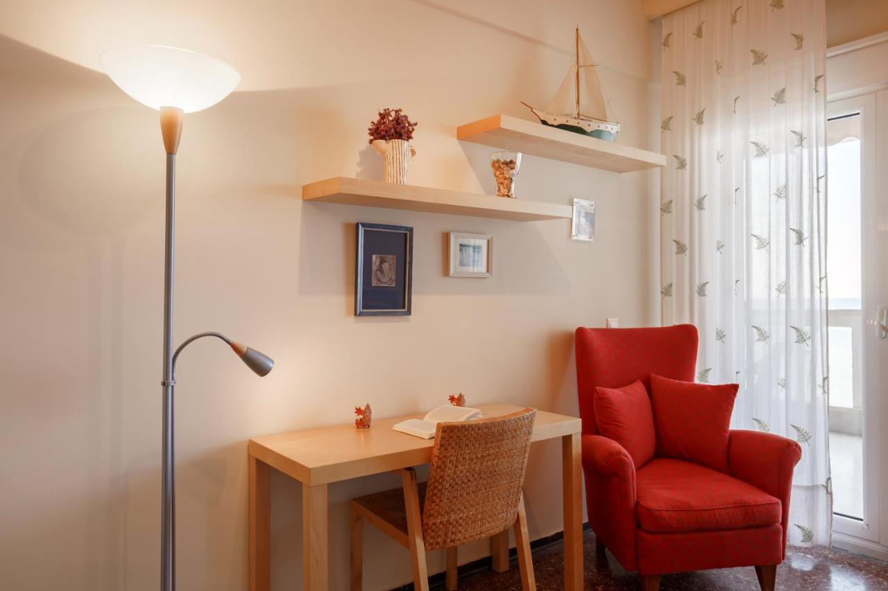 Metaxa Seafront Apartment Peraía Eksteriør bilde